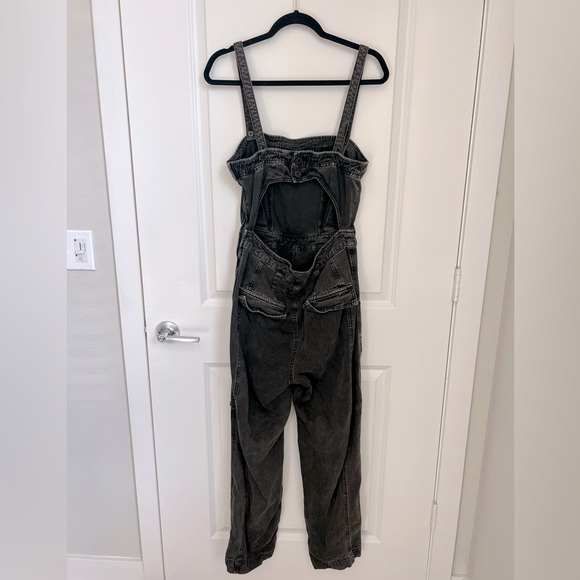 Free People Black Denim Overalls Sz M - Picture 4 of 4